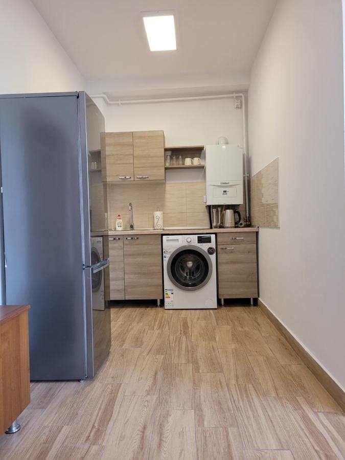 Apartamente Livada Râmnicu Vâlcea Exterior foto