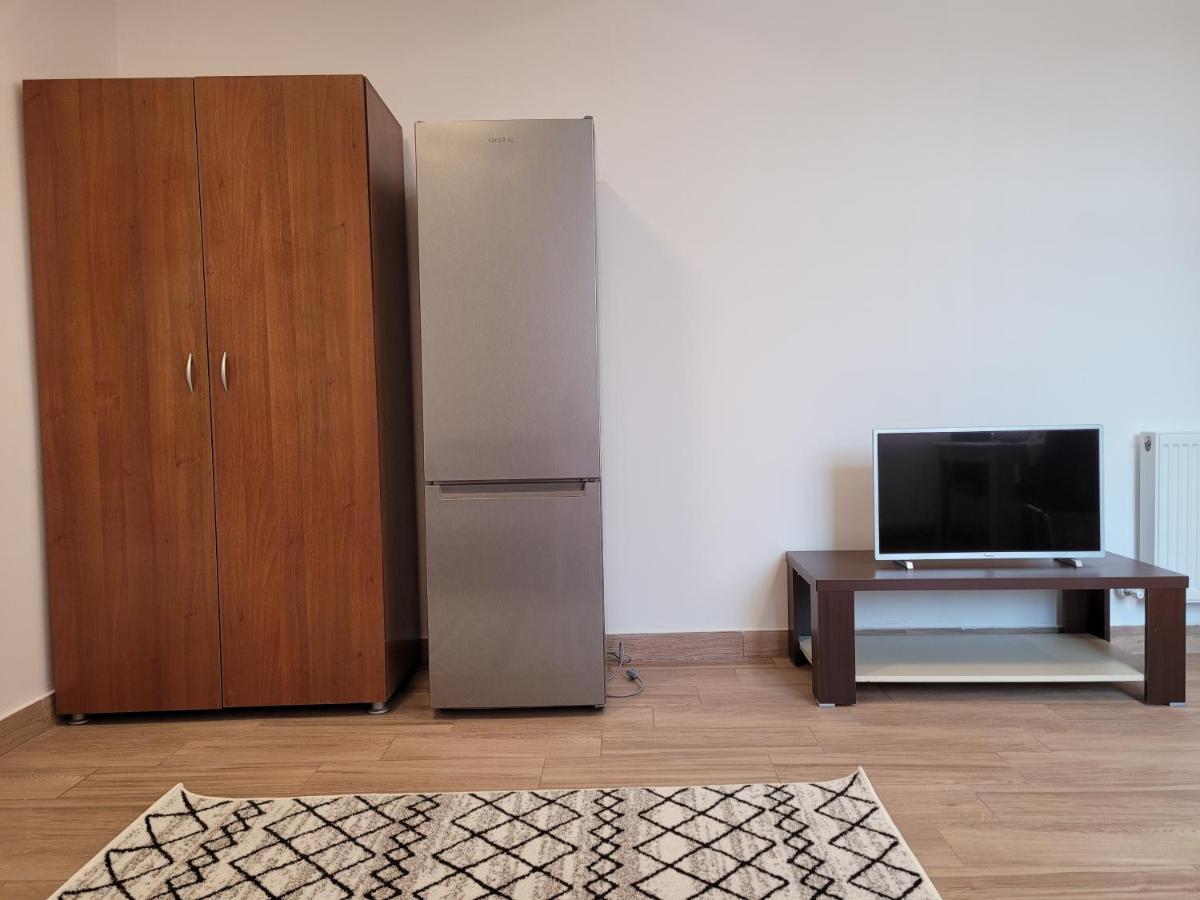 Apartamente Livada Râmnicu Vâlcea Exterior foto